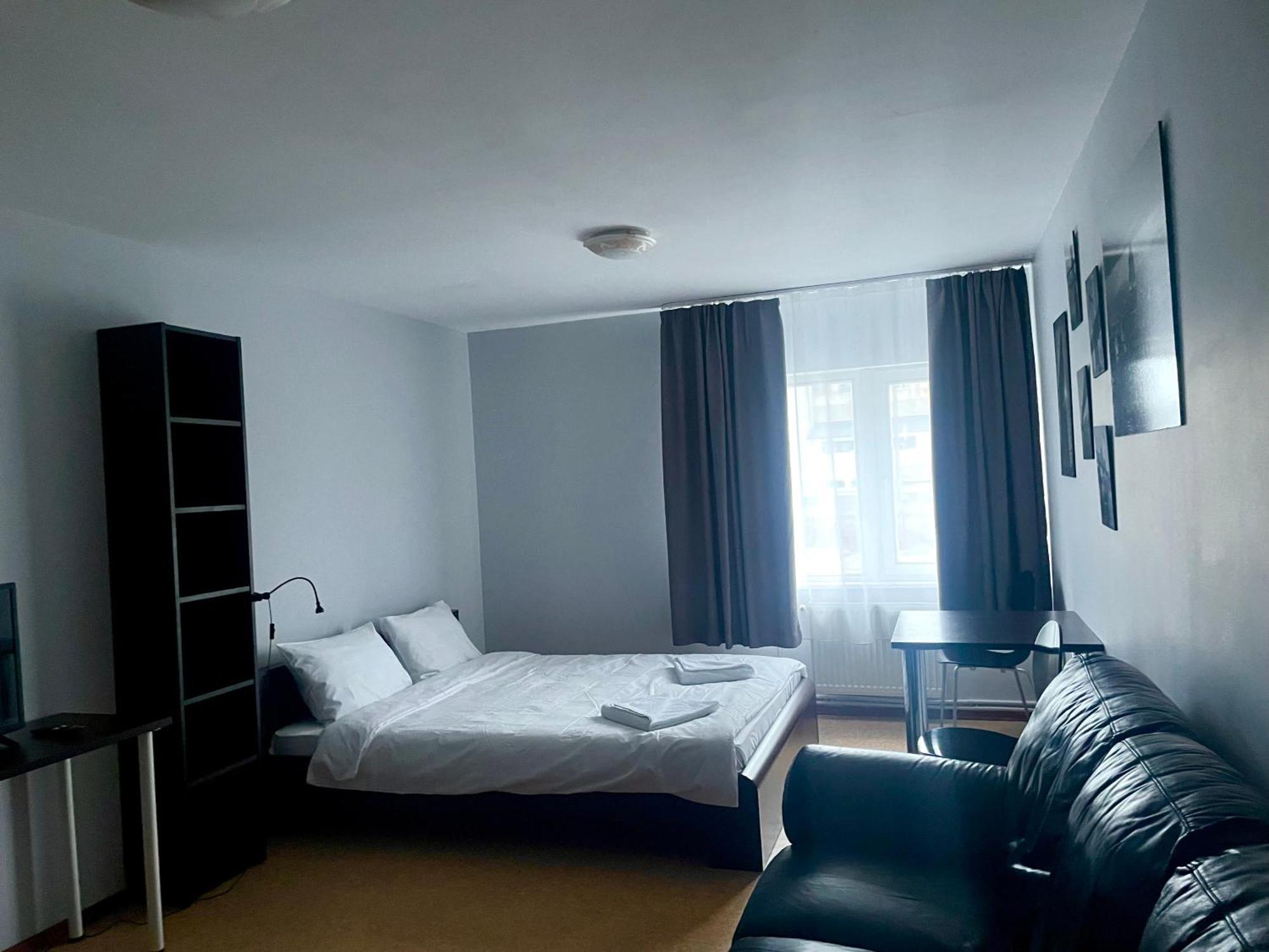 Central Hostel Йелгава Екстериор снимка